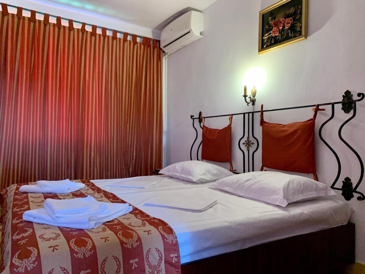Hotel Nalba-Dalia Jupiter Dış mekan fotoğraf