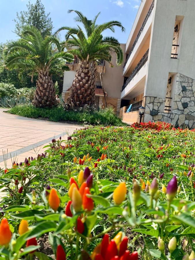 Hotel Nalba-Dalia Jupiter Dış mekan fotoğraf