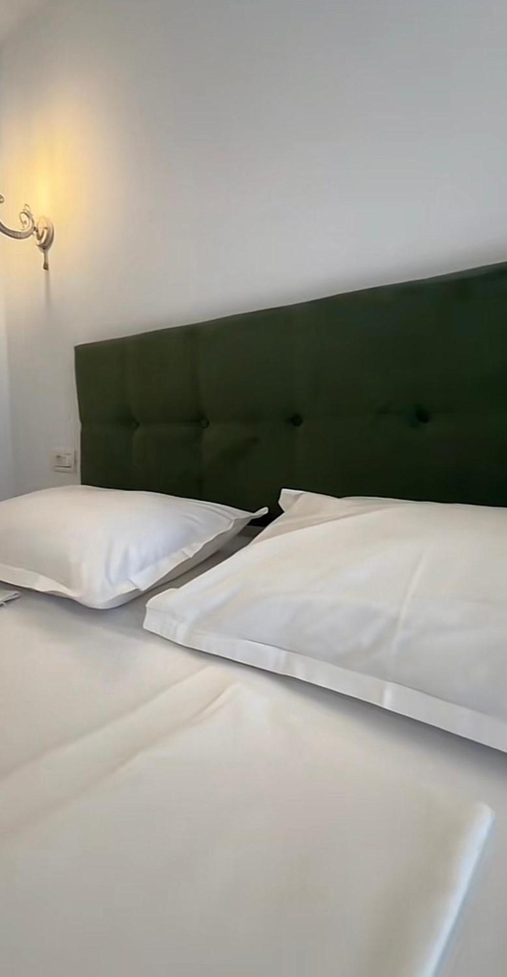 Hotel Nalba-Dalia Jupiter Dış mekan fotoğraf